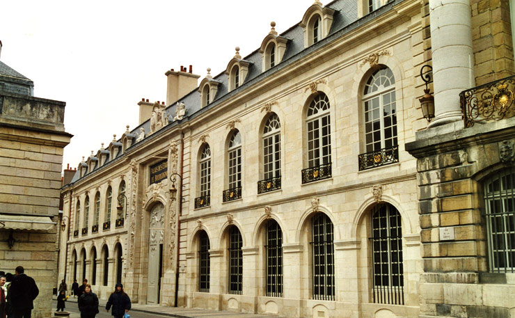 Restauration du patrimoine - Monuments historiques - DIJON - Palais des ducs